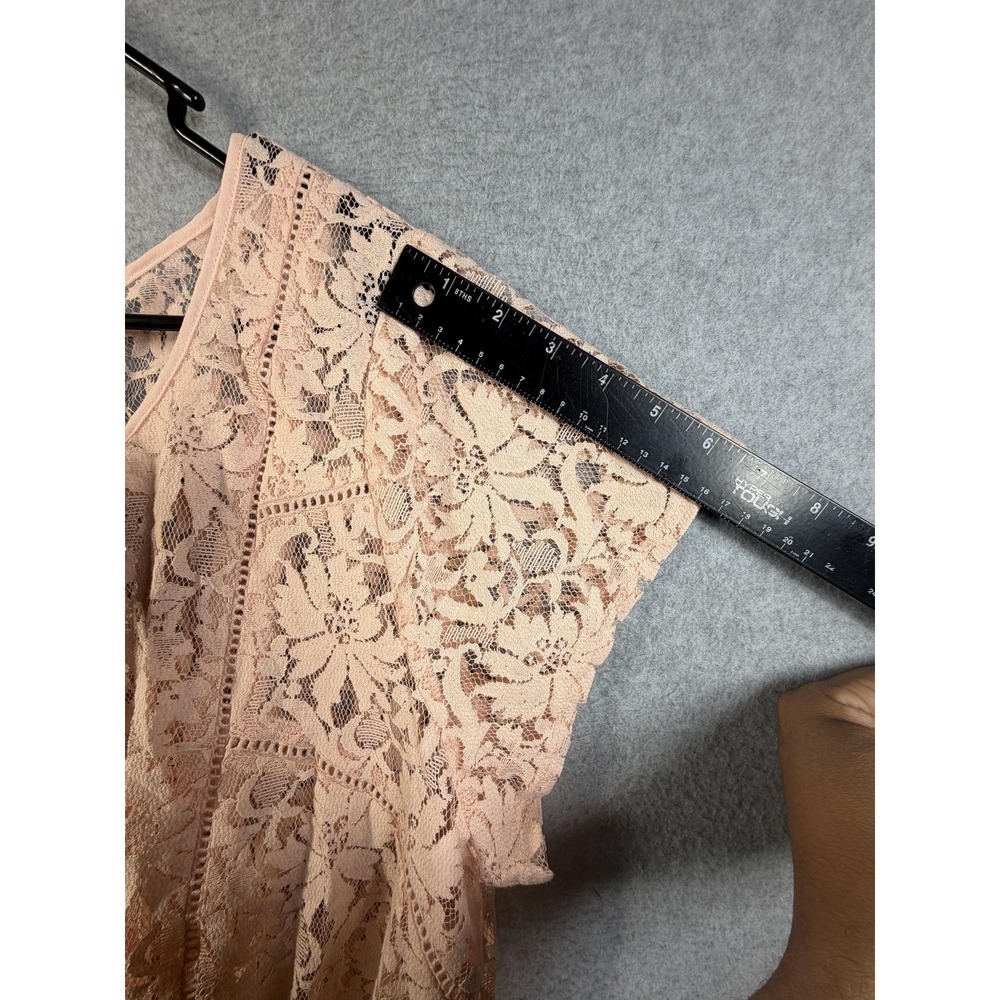 Torrid Blouse Womens 1X (Torrid 1) Plus Pink Scoop Neck Short Sleeve Floral - Picture 8 of 10